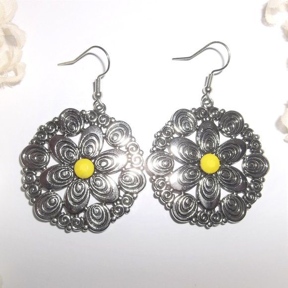 Fashion Jewelry Jewelry - Boho Earrings Silver and Yellow Flower Floral Bohemian Style Set Drop Pair A477